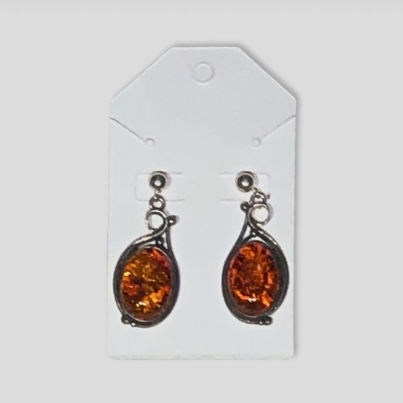 Vintage Ornate Pendant Necklace and Drop Earrings Set - Picture 3 of 3